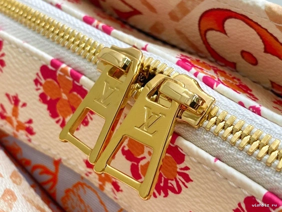 WIS LOUIS ONTHEGO East West VUITTON 0119